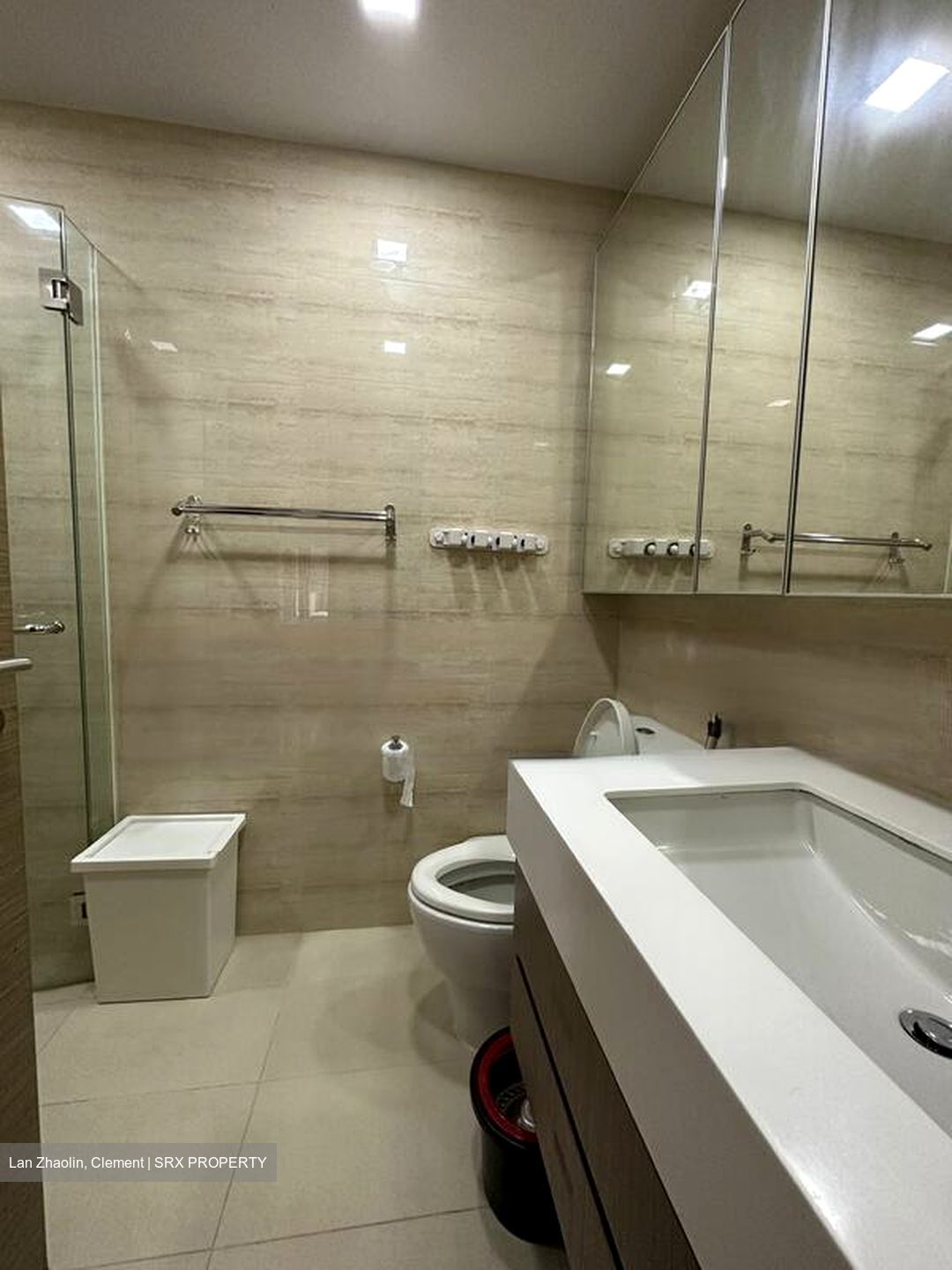 The Palette (D18), Condominium #569380331